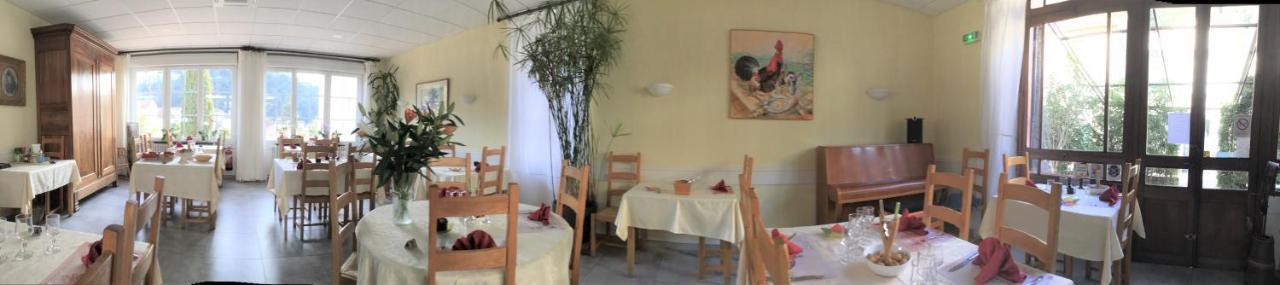 Hotel Restaurant Les Touristes Vals-les-Bains Exterior photo